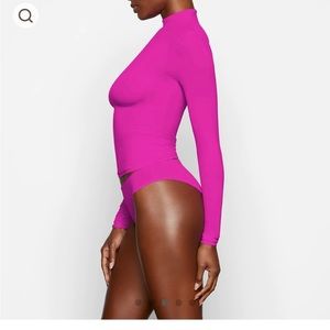 Skims Fuschia Turtleneck